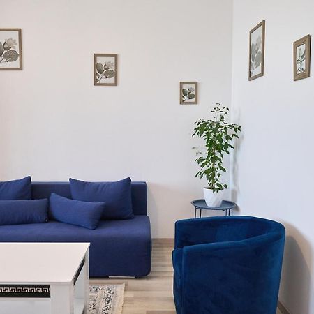 Alina Lake View Apartment Mamaia Ngoại thất bức ảnh