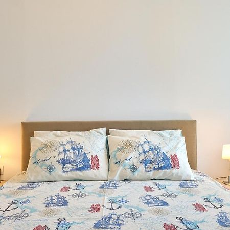 Alina Lake View Apartment Mamaia Ngoại thất bức ảnh