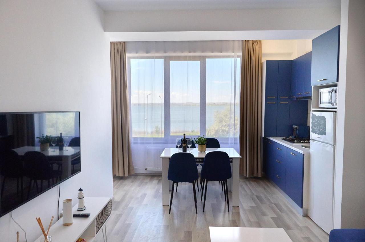 Alina Lake View Apartment Mamaia Ngoại thất bức ảnh