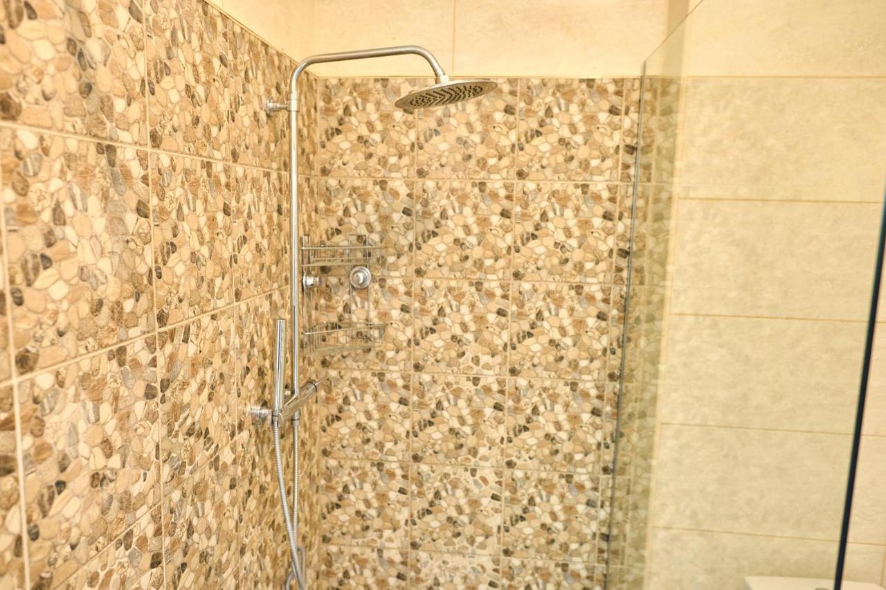 Alina Lake View Apartment Mamaia Ngoại thất bức ảnh